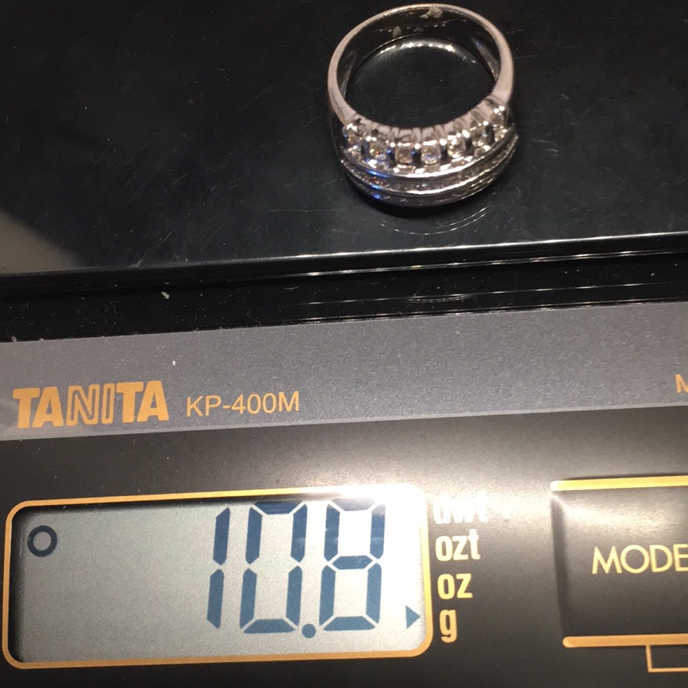NEW 18K white gold diamonds wedding ring - Picture 6 of 8